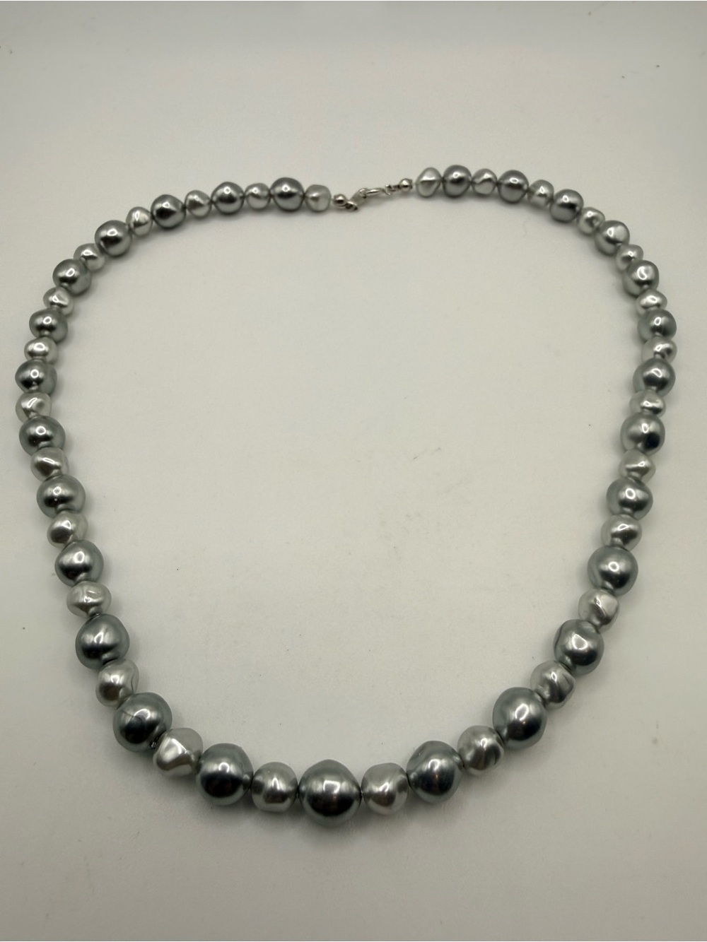 Vintage Trifari Faux Pearl Beaded Necklace silver tone gray 16”